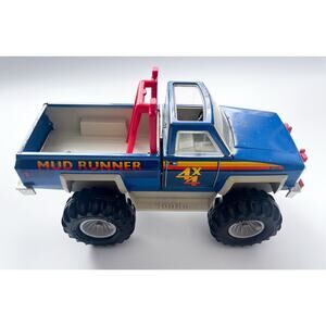Vintage 1983 Tonka Blue Mud Runner 4x4 Toy Truck Metal Body